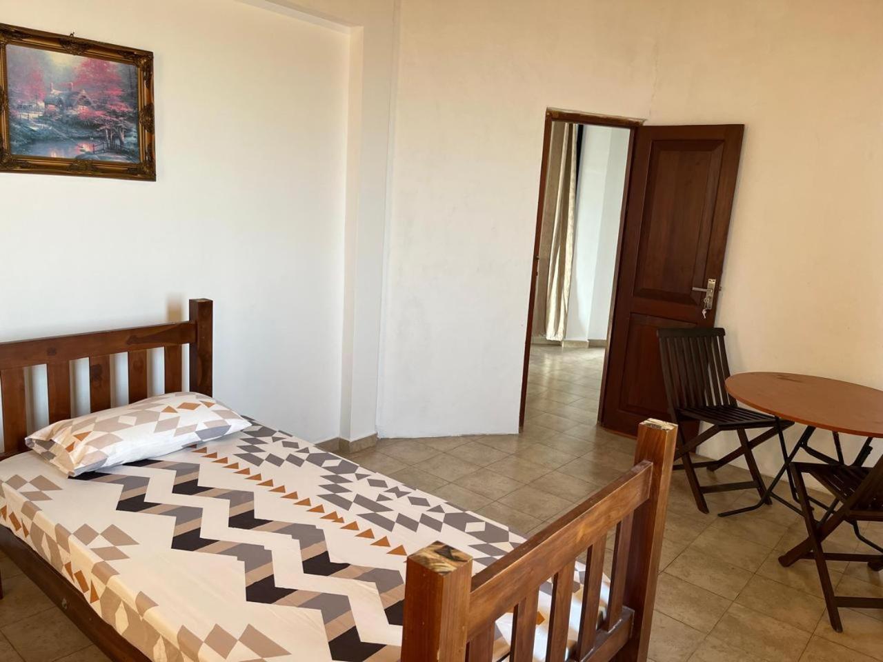 Colombo Mount Beach Hostel Dehiwala-Mount Lavinia Luaran gambar